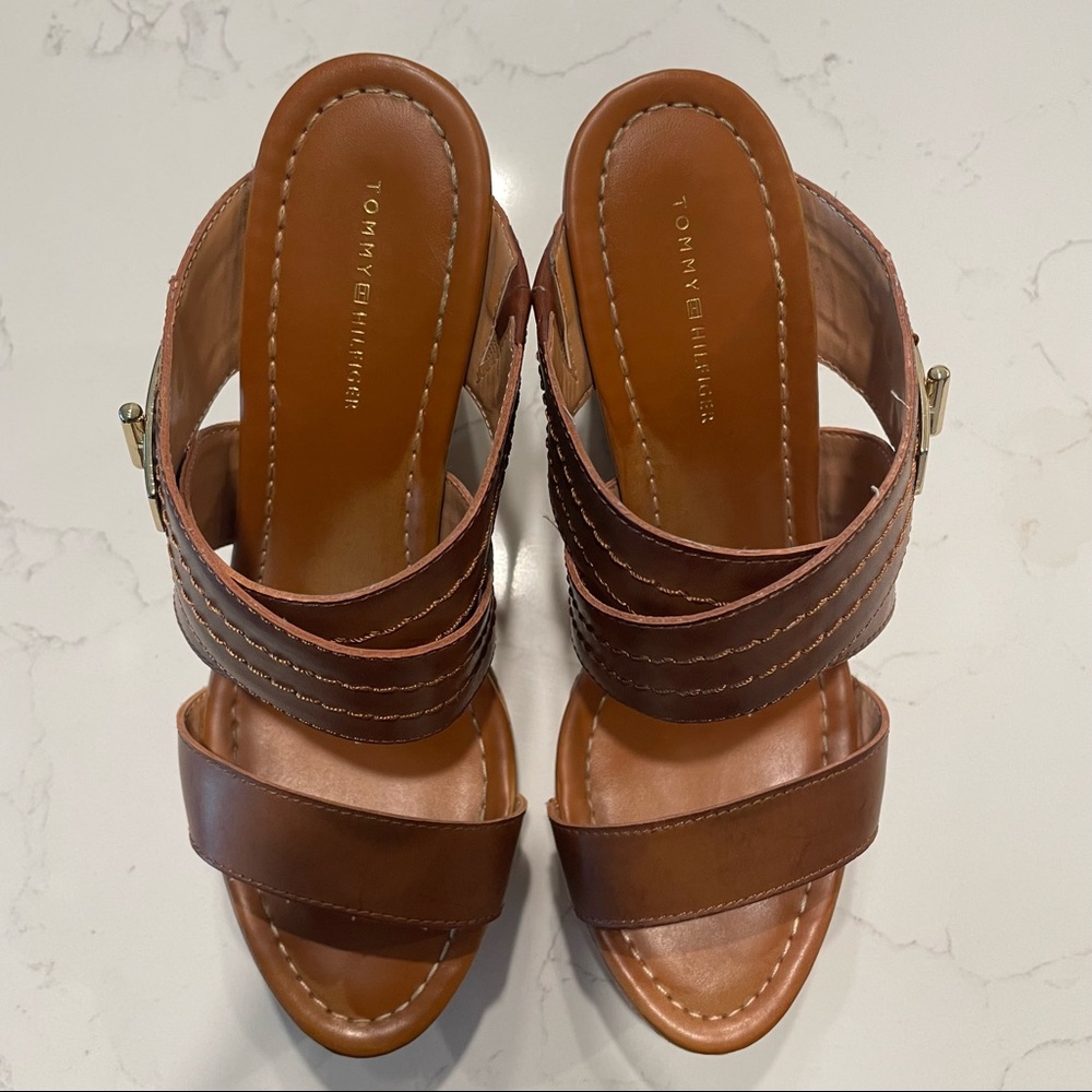 Brown Tommy Hilfiger Wedges size 8
